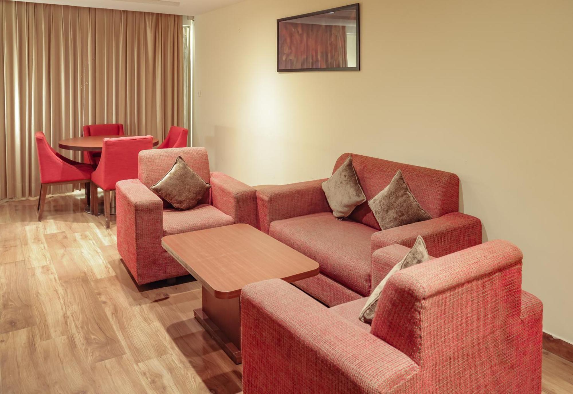Hotel Cama Mohali Dış mekan fotoğraf